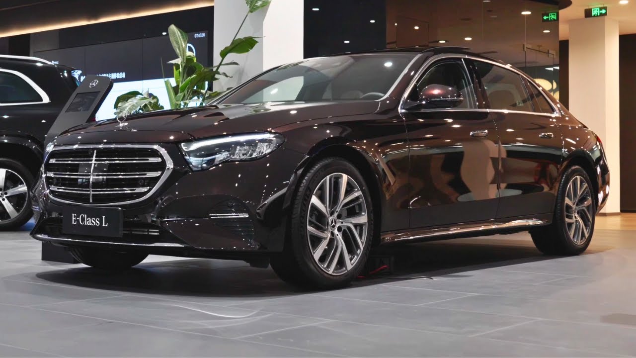 Executive Mercedes E-Class fleet in Epsom