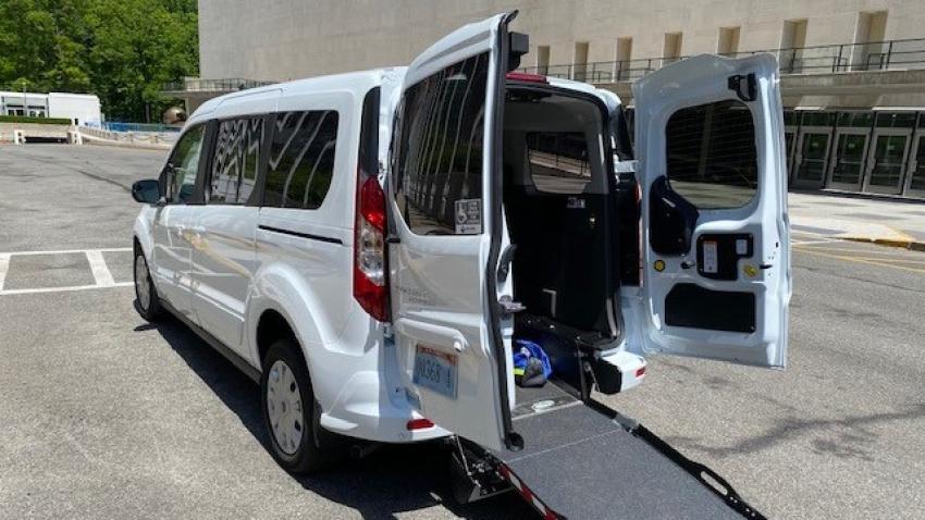 Wheelchair accessible SEN vehicle